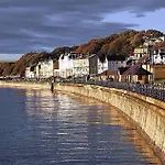 Holiday home Jolly Roger - Part Of The The Bay Village With Pool, Gym And Direct Access, Pub, Restaurant, Tennis And Meadows Walks Filey
