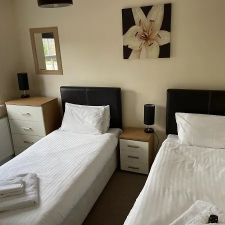 Jolly Roger - Part Of The The Bay Village With Pool, Gym And Direct Access, Pub, Restaurant, Tennis And Meadows Walks Filey